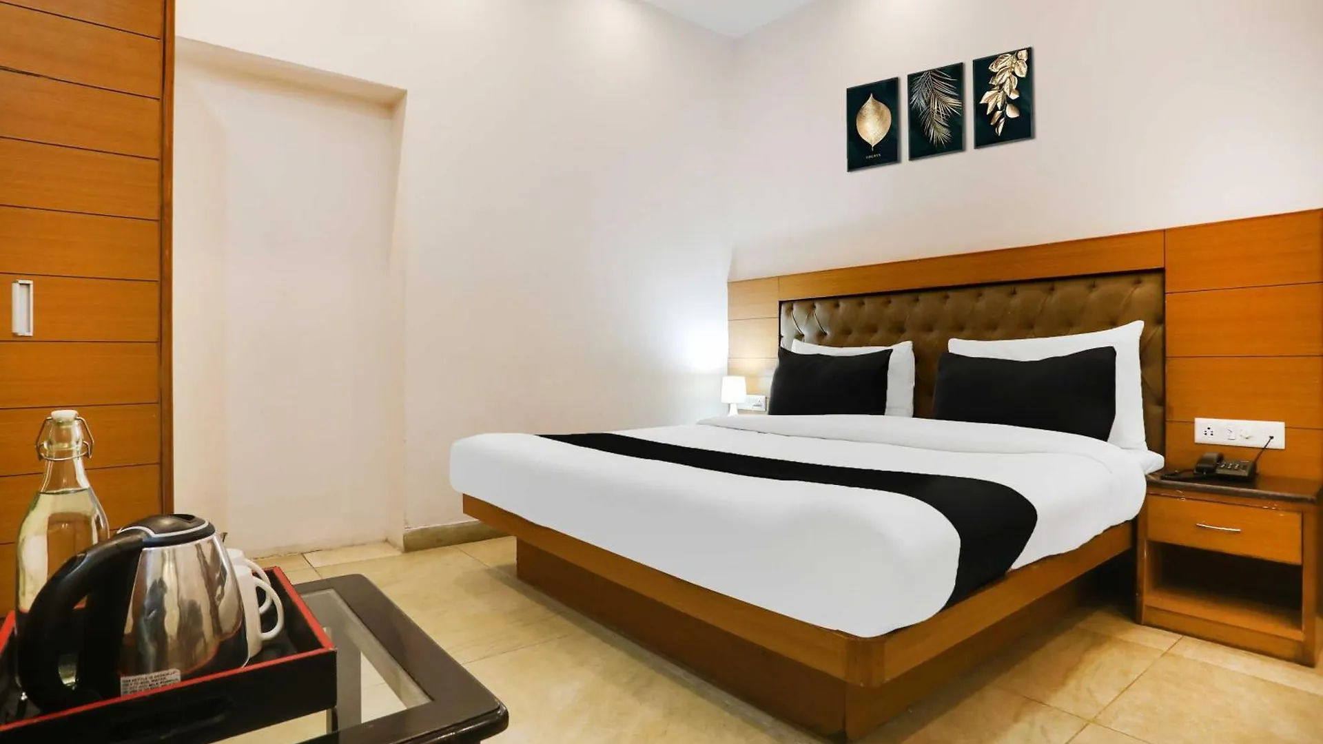 Hotel O Mall Road Near St. Georges College Mussoorie 3*,  India