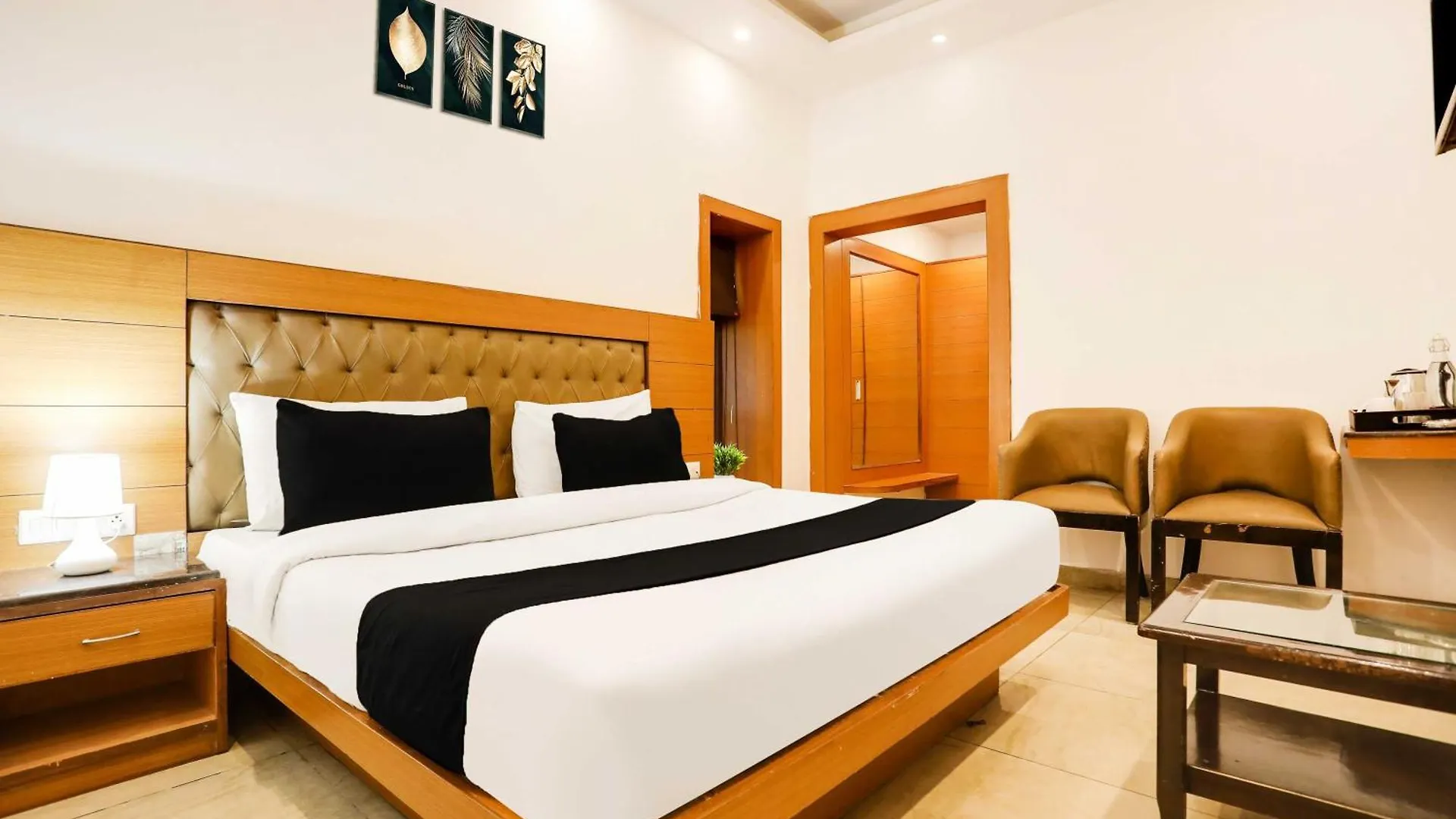 Hotel O Mall Road Near St. Georges College Mussoorie India